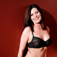Mature stepmom sixtynining taboo teen lesbian